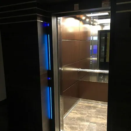 Lux 33 Apartament